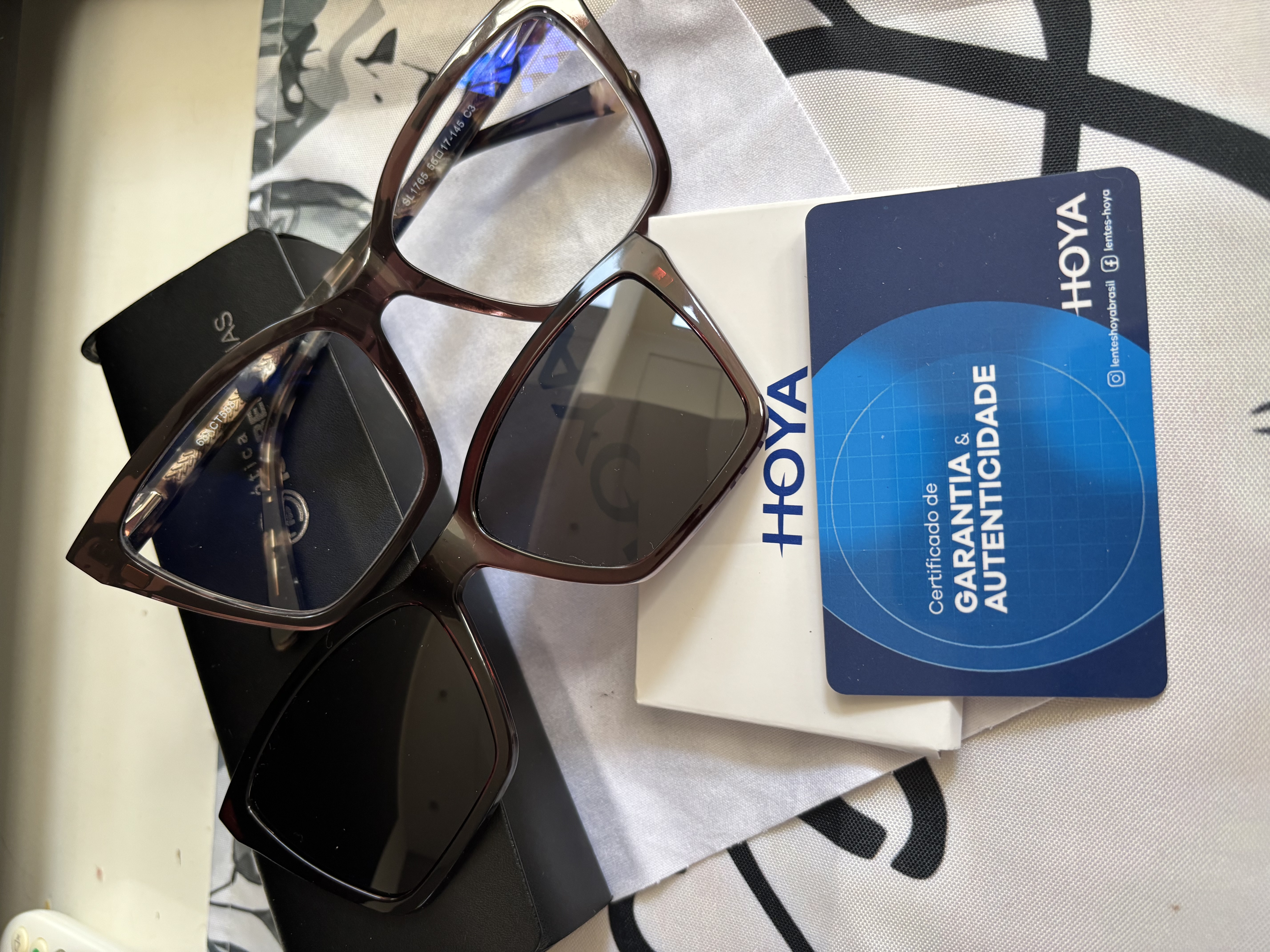 Óculos Clipon Gatinho Feminino Neriah